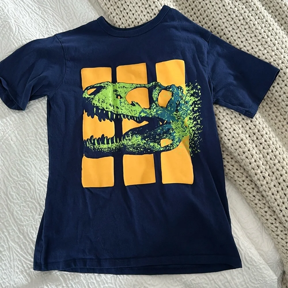The children’s place tee boys L 10/12 NWOT